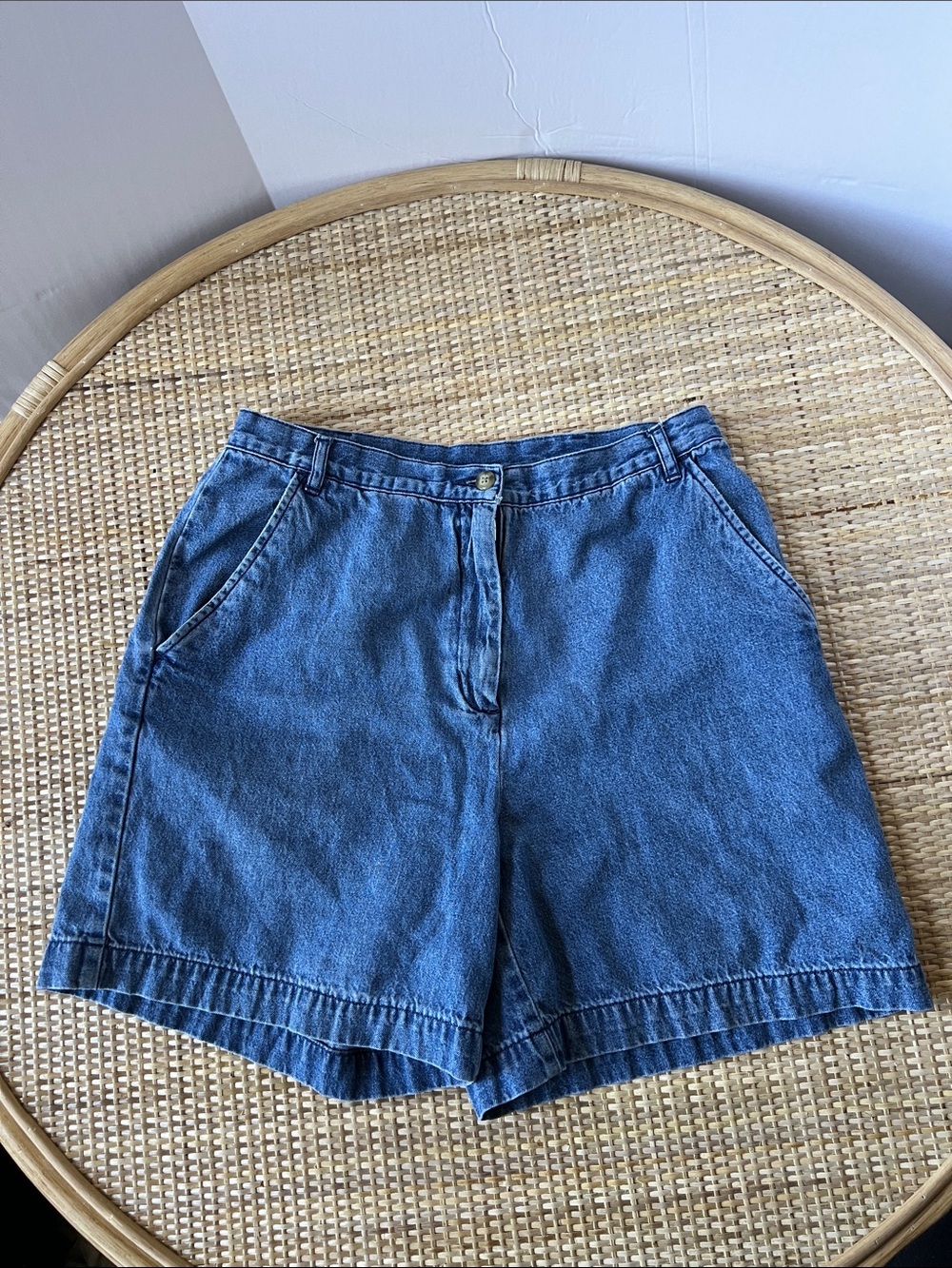 High Waist vintage 90s 100% Cotton Wide Leg Denim shorts Petite Sophisticate 10